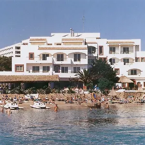 https://apartamentos-playa-es-cana.ibizaislandhotels.net
